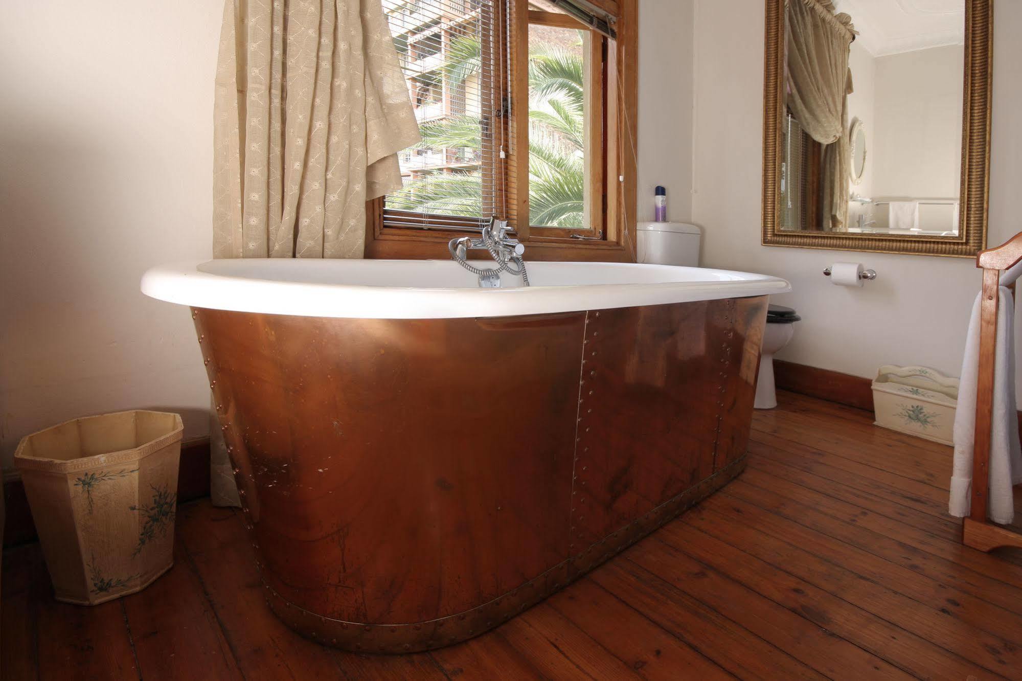 Shani Guest House Brooklyn  Εξωτερικό φωτογραφία